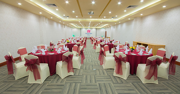 Yihub Meeting Room (Meeting Room Family Style) Yihub Meeting Room (Meeting Room Family Style)